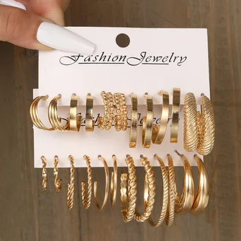 Aukso spalvos geometrinis pasukimas Lankelis Auskarai moterims Metaliniai tuščiaviduriai apskritimo perlų kabantys auskarai Rinkinys Merginos Vintažiniai madingi papuošalai